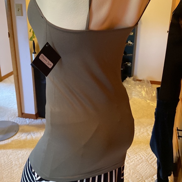 C’est Moi very cool seamless tank! - Picture 3 of 4